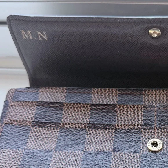 Louis Vuitton Damier Ebene Sarah Wallet - Picture 2 of 6